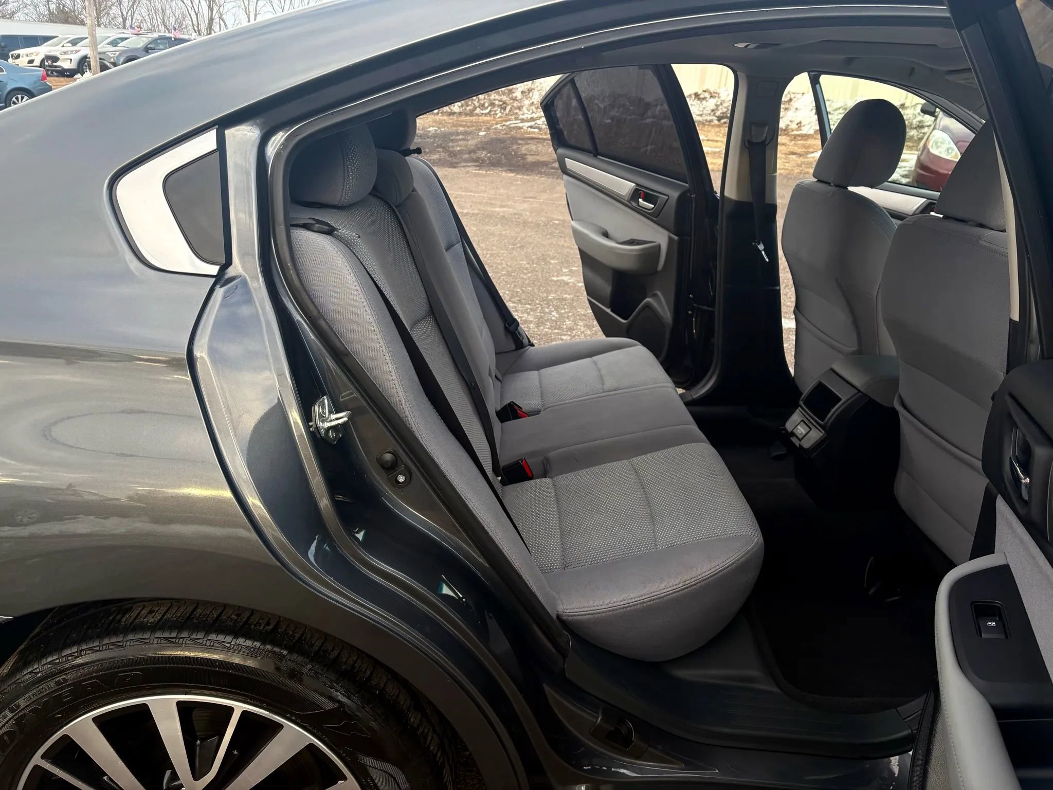 Used 2018 Subaru Legacy 2.5i Premium AWD/4WD image 23