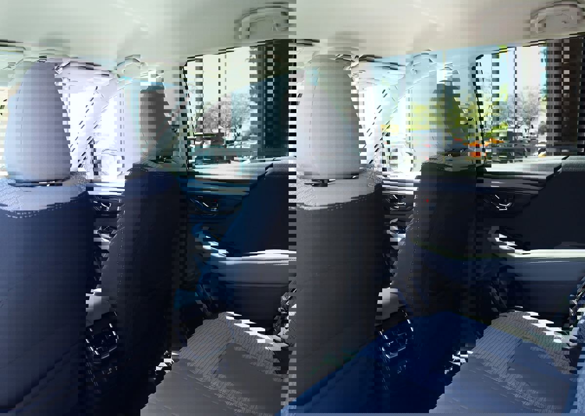 Used 2022 Subaru Outback Premium image 32