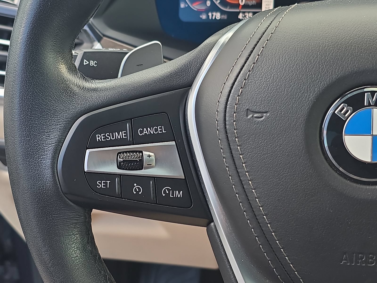 Used 2022 BMW X5 sDrive40i RWD image 23