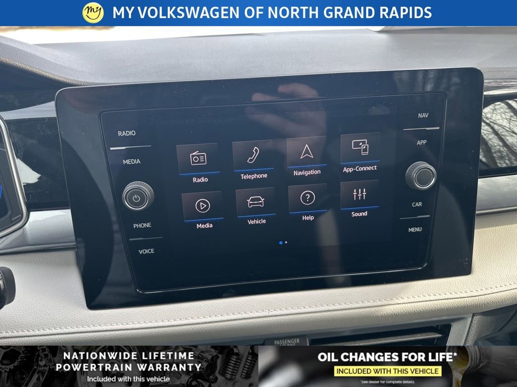 New 2026 Volkswagen Taos SEL image 22