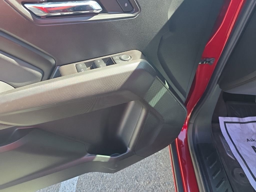 Certified 2024 Chevrolet Colorado LT w/ LT Convenience Package II AWD/4WD image 11