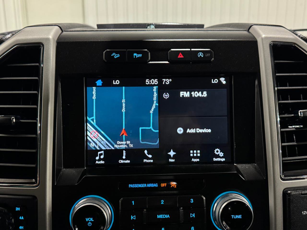 Used 2018 Ford F150 Lariat w/ Equipment Group 502A Luxury AWD/4WD image 37