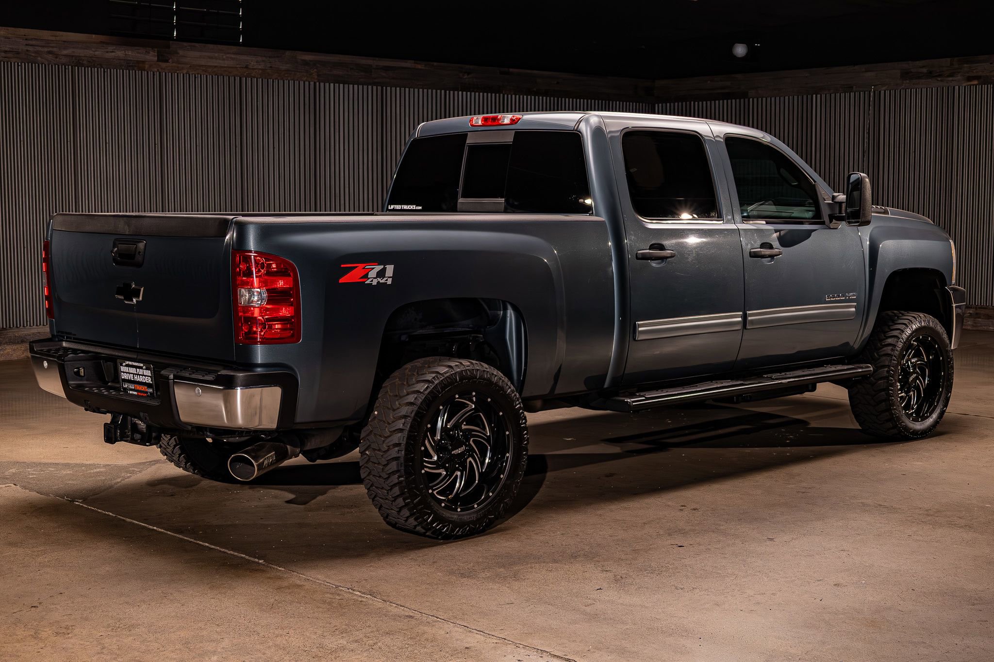 Used 2014 Chevrolet Silverado 2500 LT w/ Interior Plus Package AWD/4WD image 9