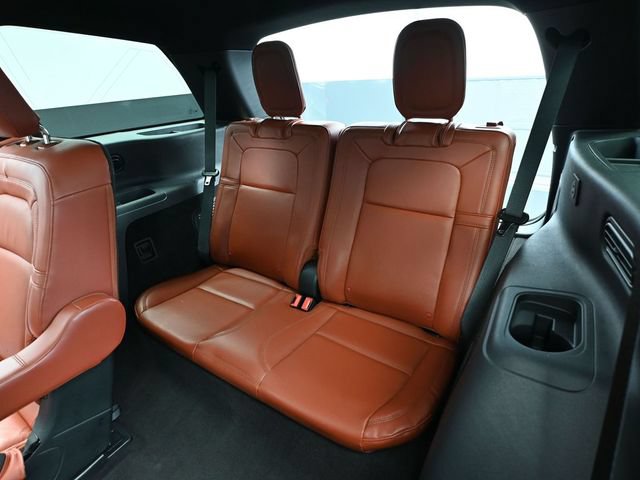 Used 2025 Lincoln Aviator Reserve w/ Jet Appearance Package AWD/4WD image 35