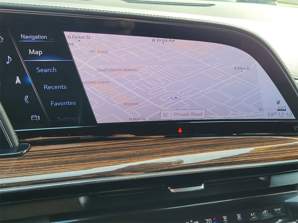 Used 2021 Cadillac Escalade Premium Luxury w/ LPO, Illumination Package image 9