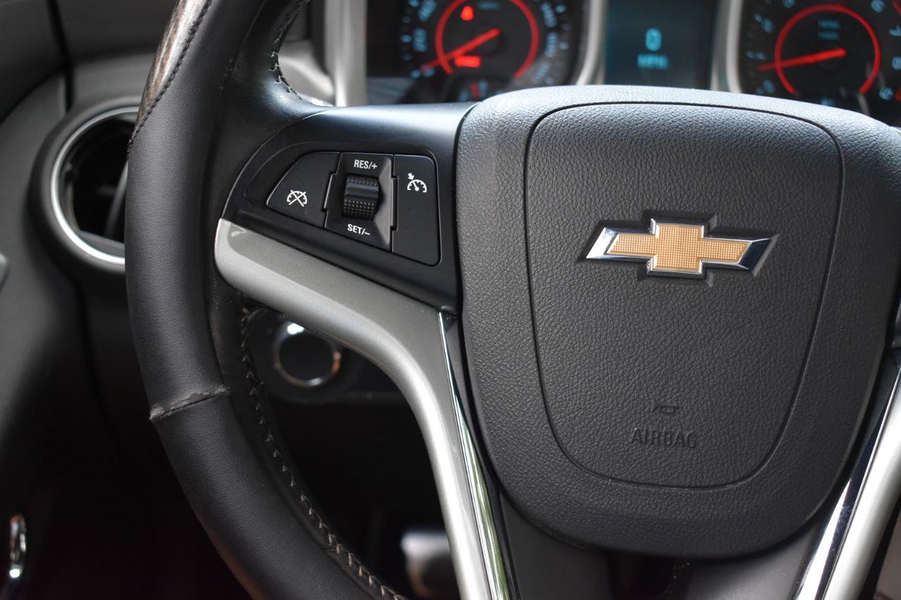 Used 2012 Chevrolet Camaro SS RWD image 27