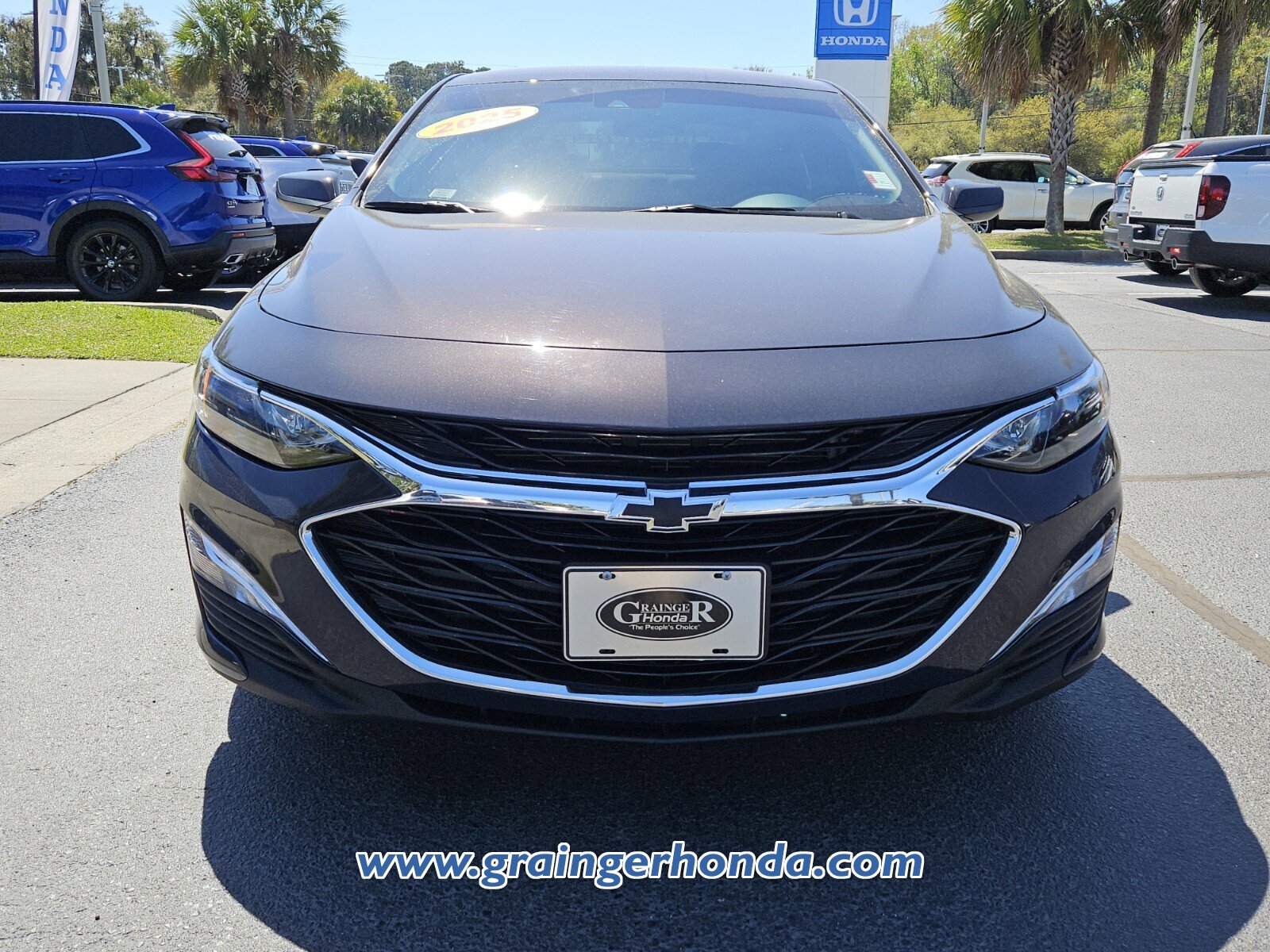 Used 2025 Chevrolet Malibu RS image 8