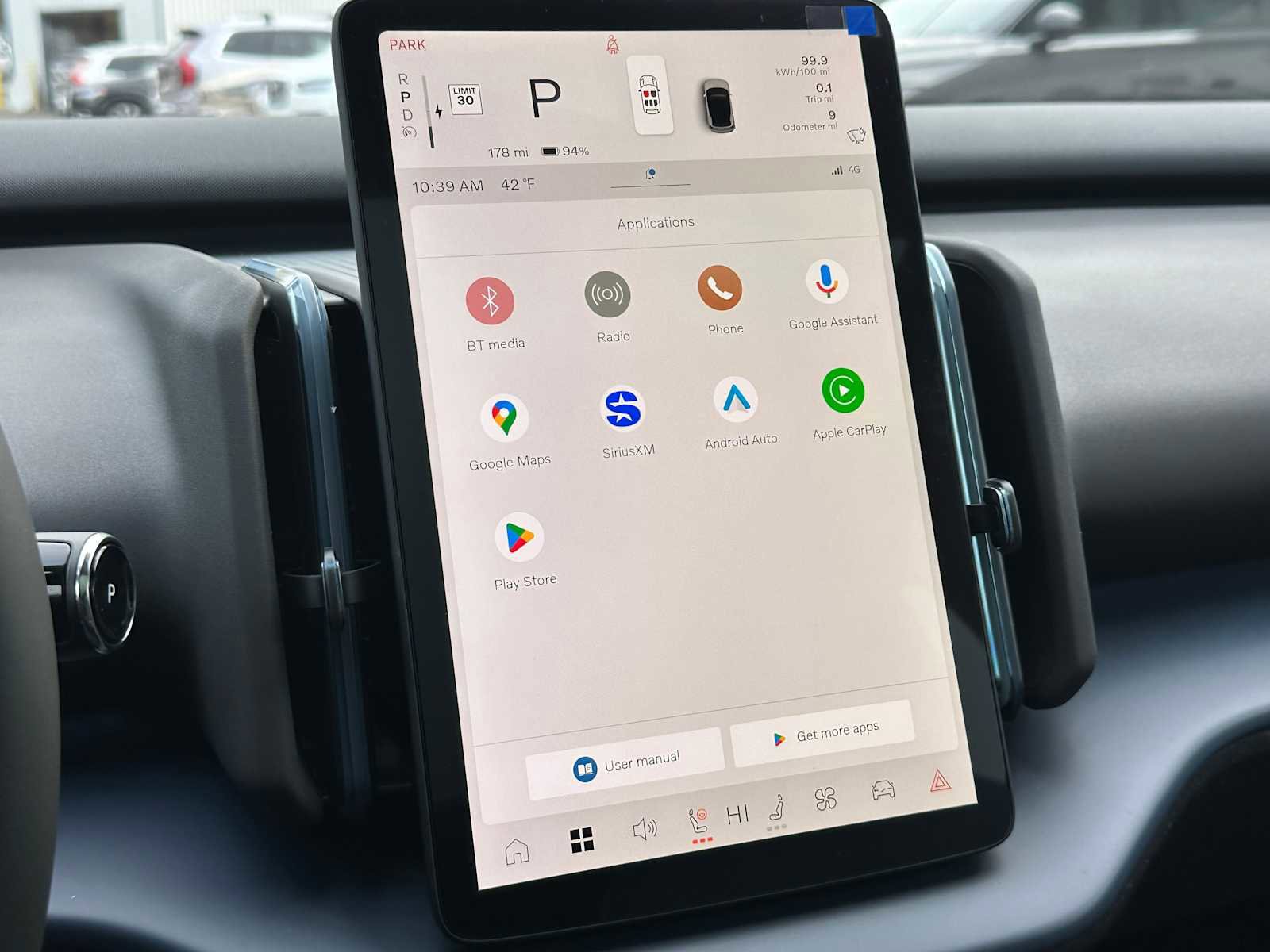 New 2026 Volvo EX30 Plus w/ Protection Package Premier image 27