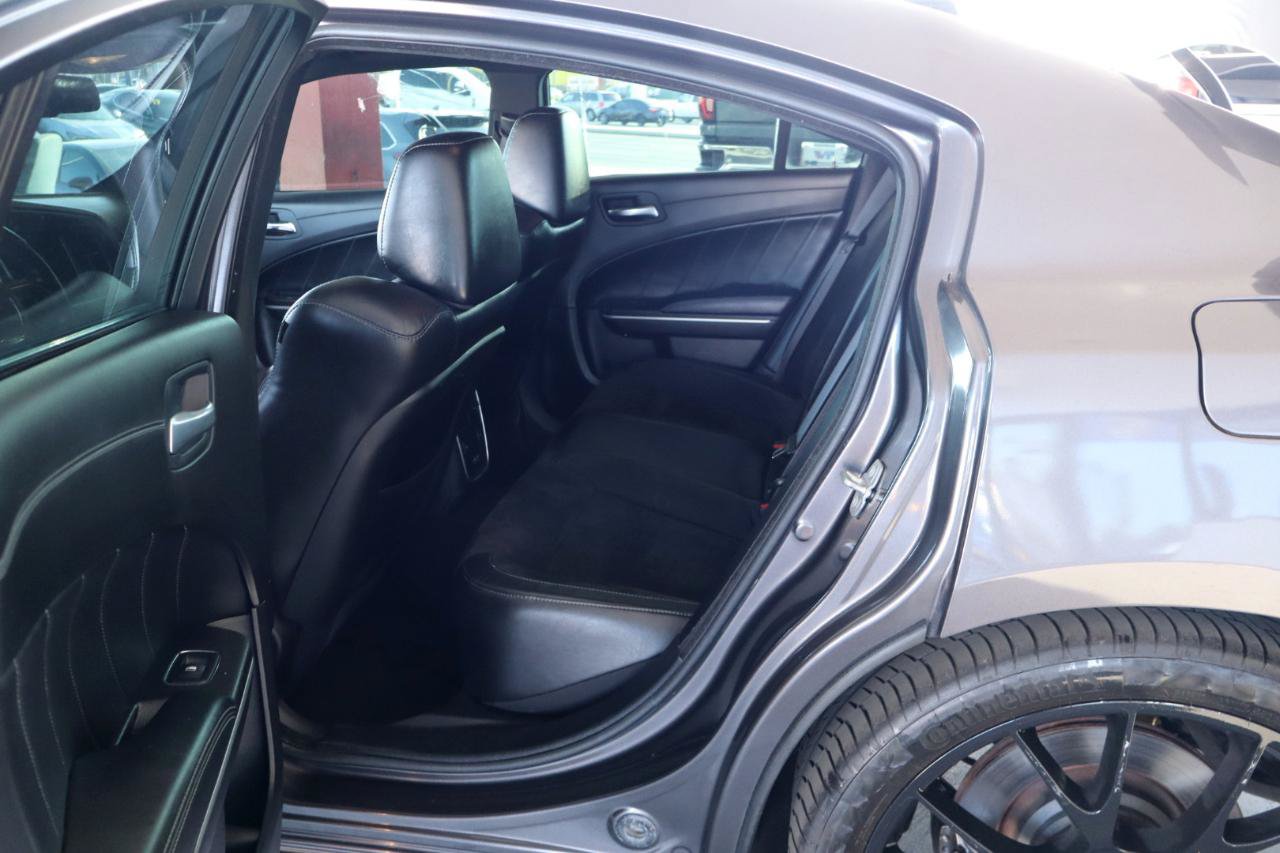 Used 2021 Dodge Charger Scat Pack w/ Plus Group RWD image 27