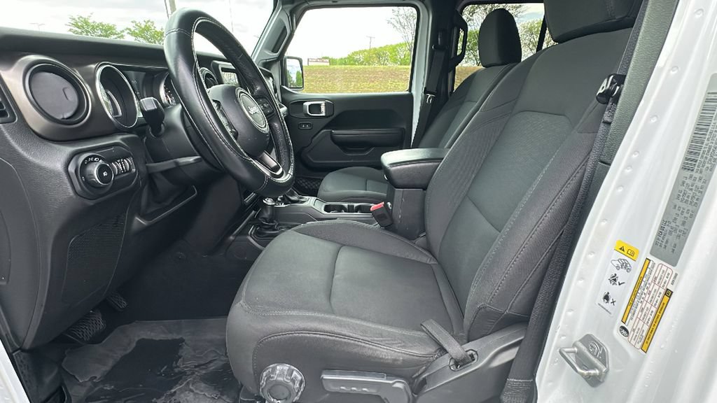 Used 2019 Jeep Wrangler Unlimited Sport S AWD/4WD image 8