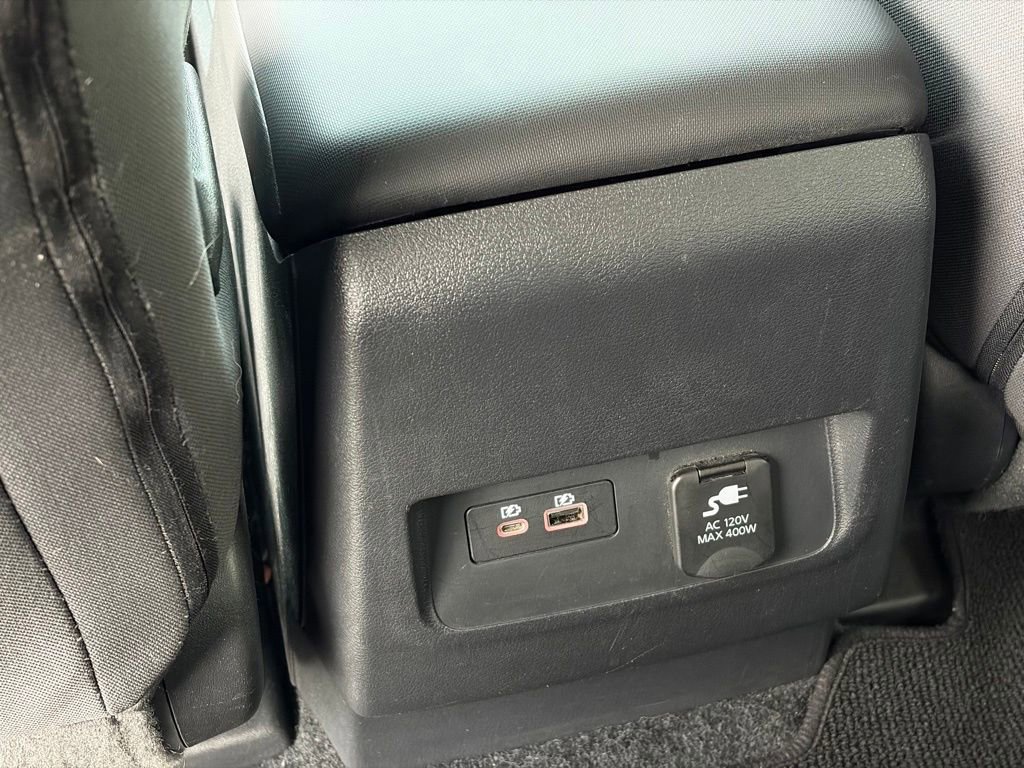 Certified 2022 Nissan Frontier SV image 24