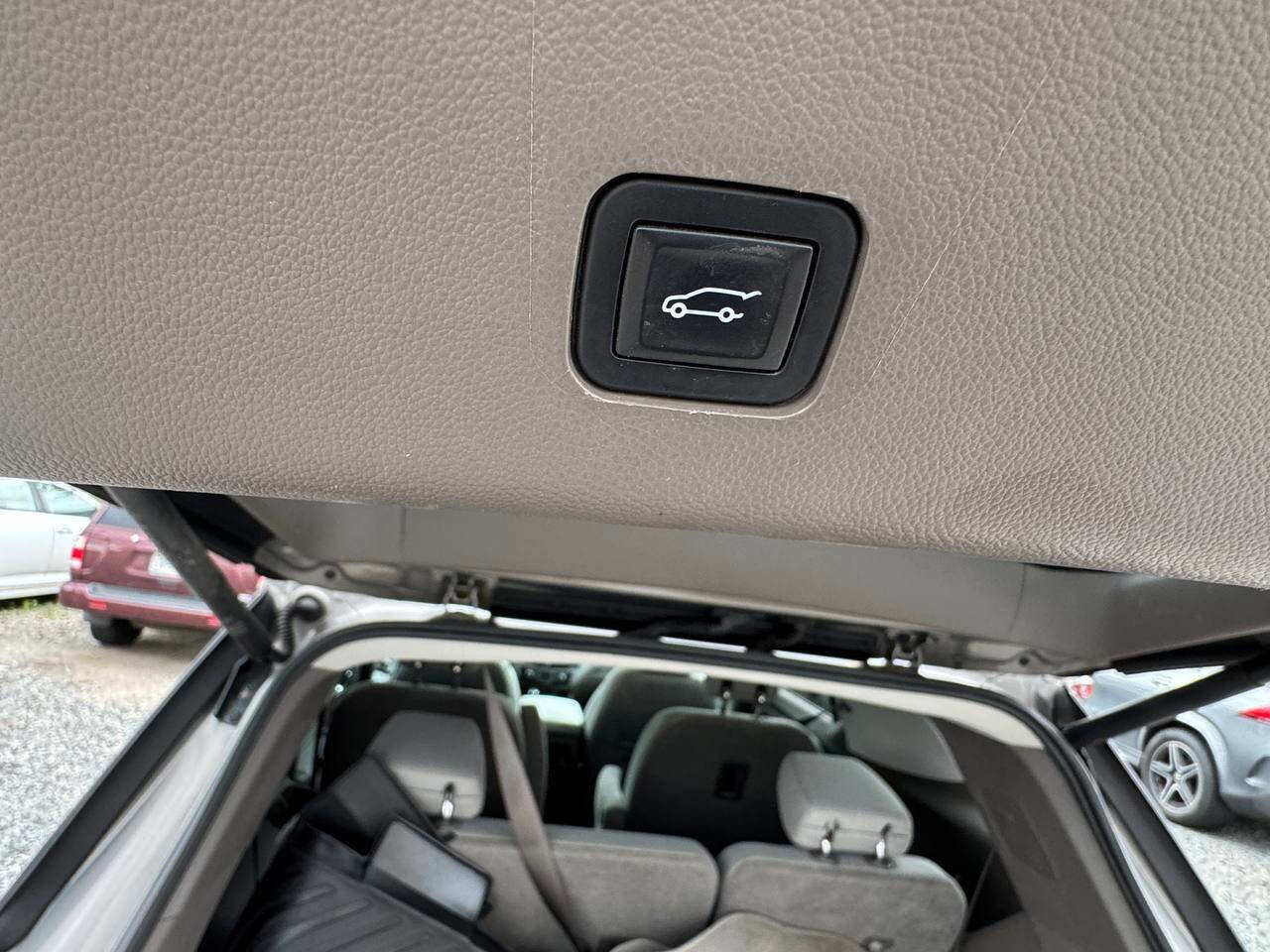 Used 2018 Chevrolet Traverse LT AWD/4WD image 21