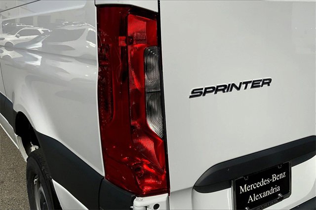 Used 2024 Mercedes-Benz Sprinter 2500 image 22