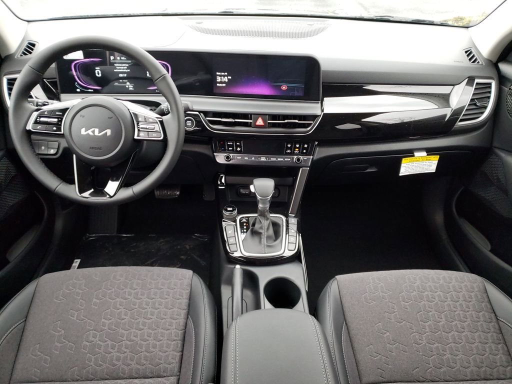 New 2026 Kia Seltos S image 10