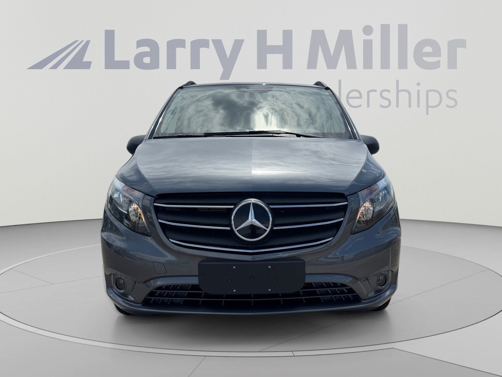 Used 2023 Mercedes-Benz Metris Passenger image 8