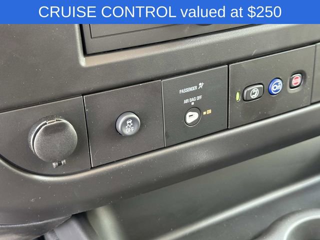 New 2025 Chevrolet Express 3500 Work Van w/ Driver Convenience Package image 4