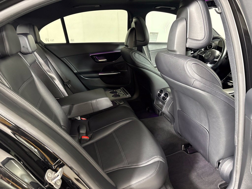 Used 2025 Mercedes-Benz C 300 4MATIC Sedan image 21