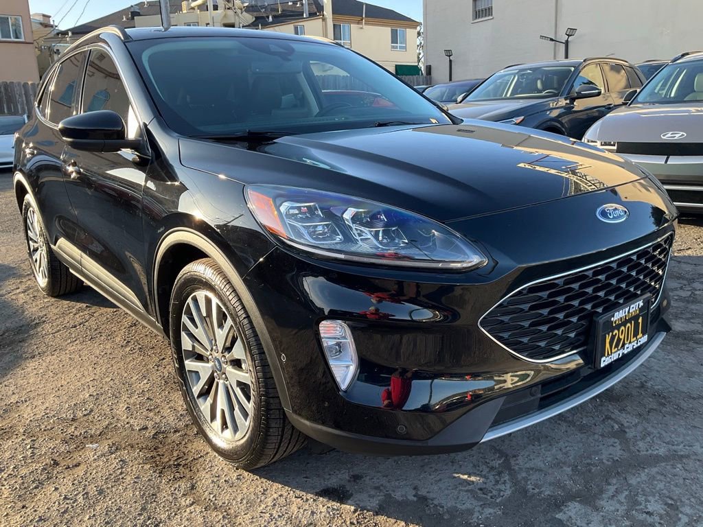 Used 2021 Ford Escape Titanium image 72