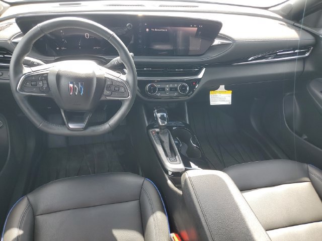 Certified 2024 Buick Envista Sport Touring w/ Convenience I Package FWD image 12