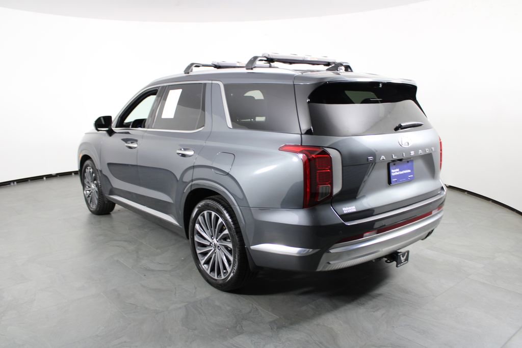 Used 2023 Hyundai Palisade Calligraphy w/ Cargo Package image 4