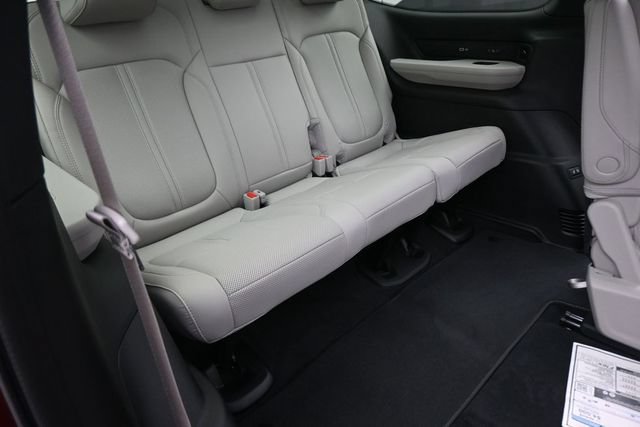 New 2026 Jeep Grand Wagoneer Limited AWD/4WD image 25