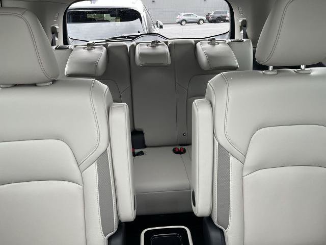 Certified 2023 Nissan Pathfinder SL w/ SL Premium Package AWD/4WD image 24