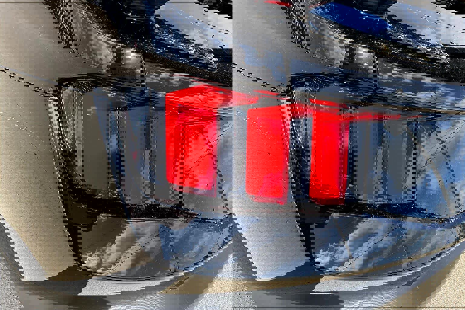 Used 2025 Ford Mustang GT Premium image 28