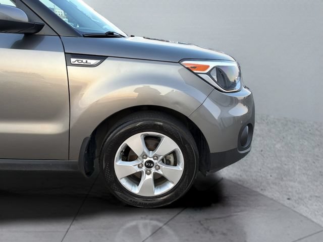 Used 2018 Kia Soul FWD image 33