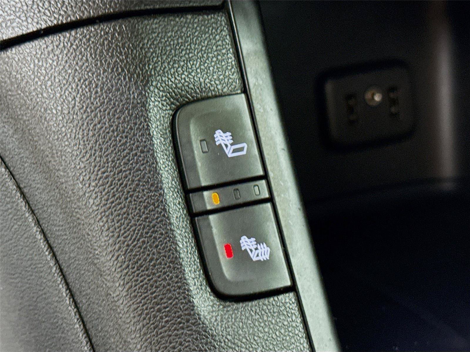Used 2019 GMC Acadia SLT w/ Black Edition AWD/4WD image 21