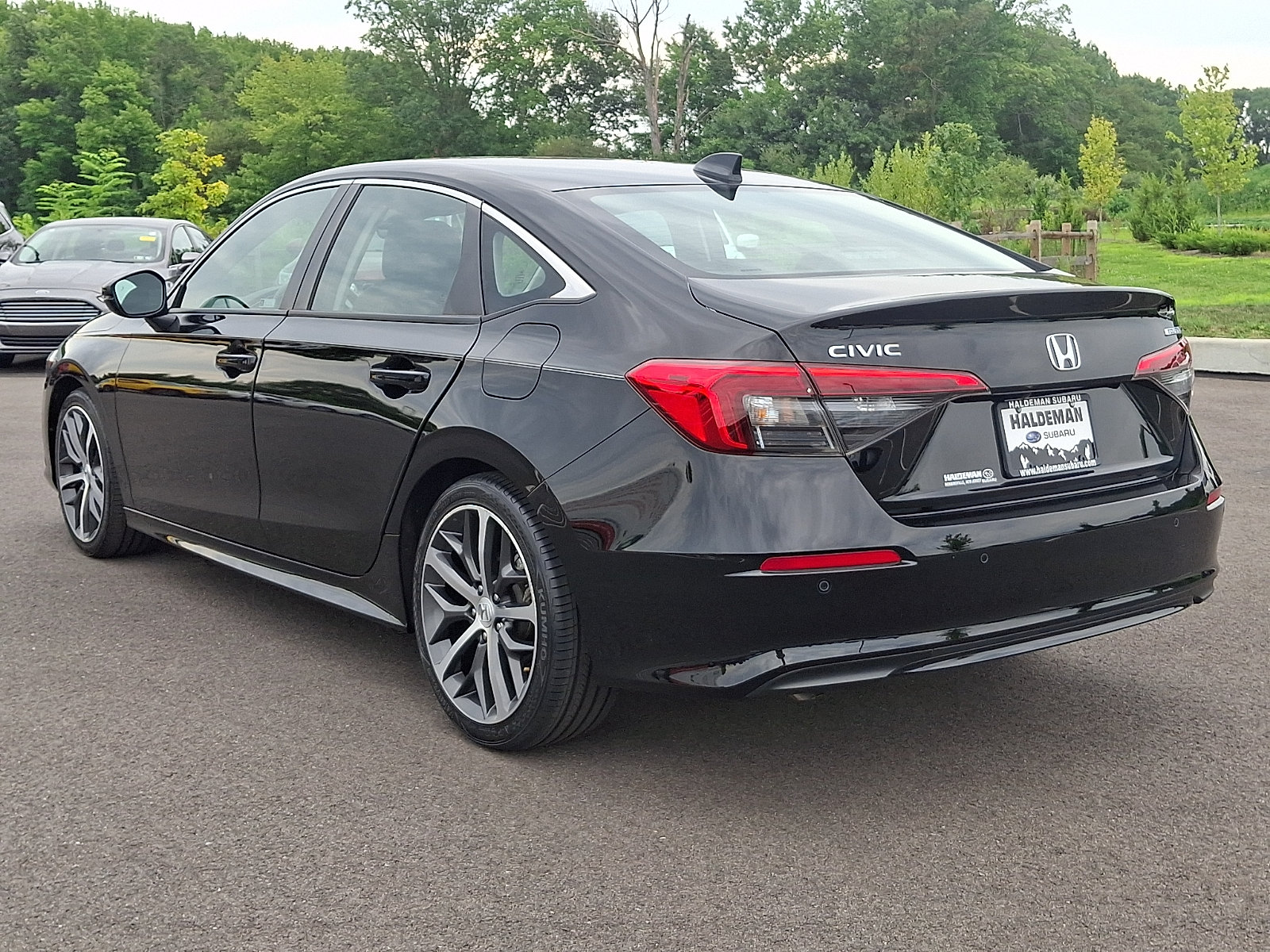 Used 2024 Honda Civic Touring image 5
