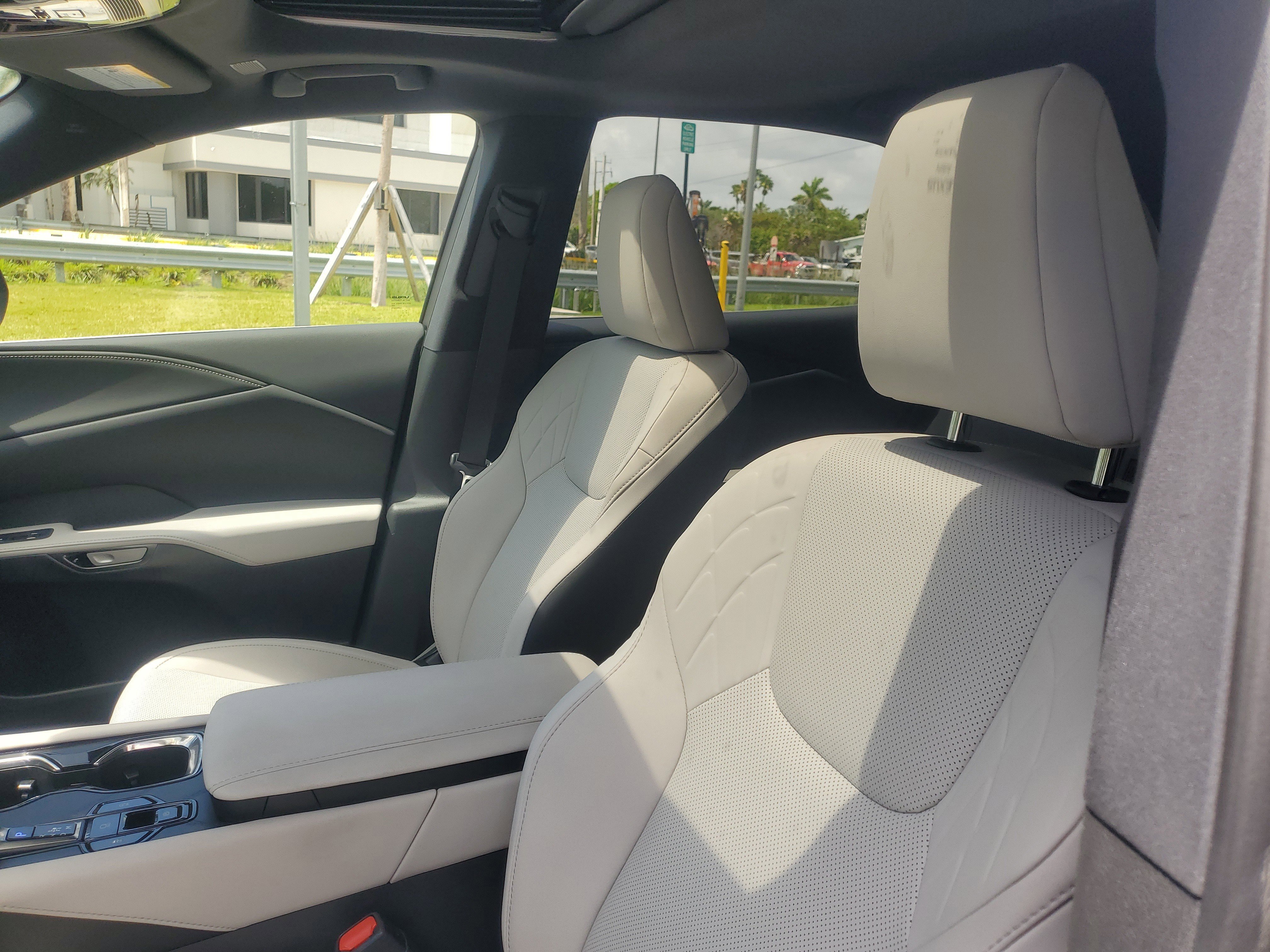 Used 2023 Lexus RX 350 Premium w/ Cold Area Package FWD image 17