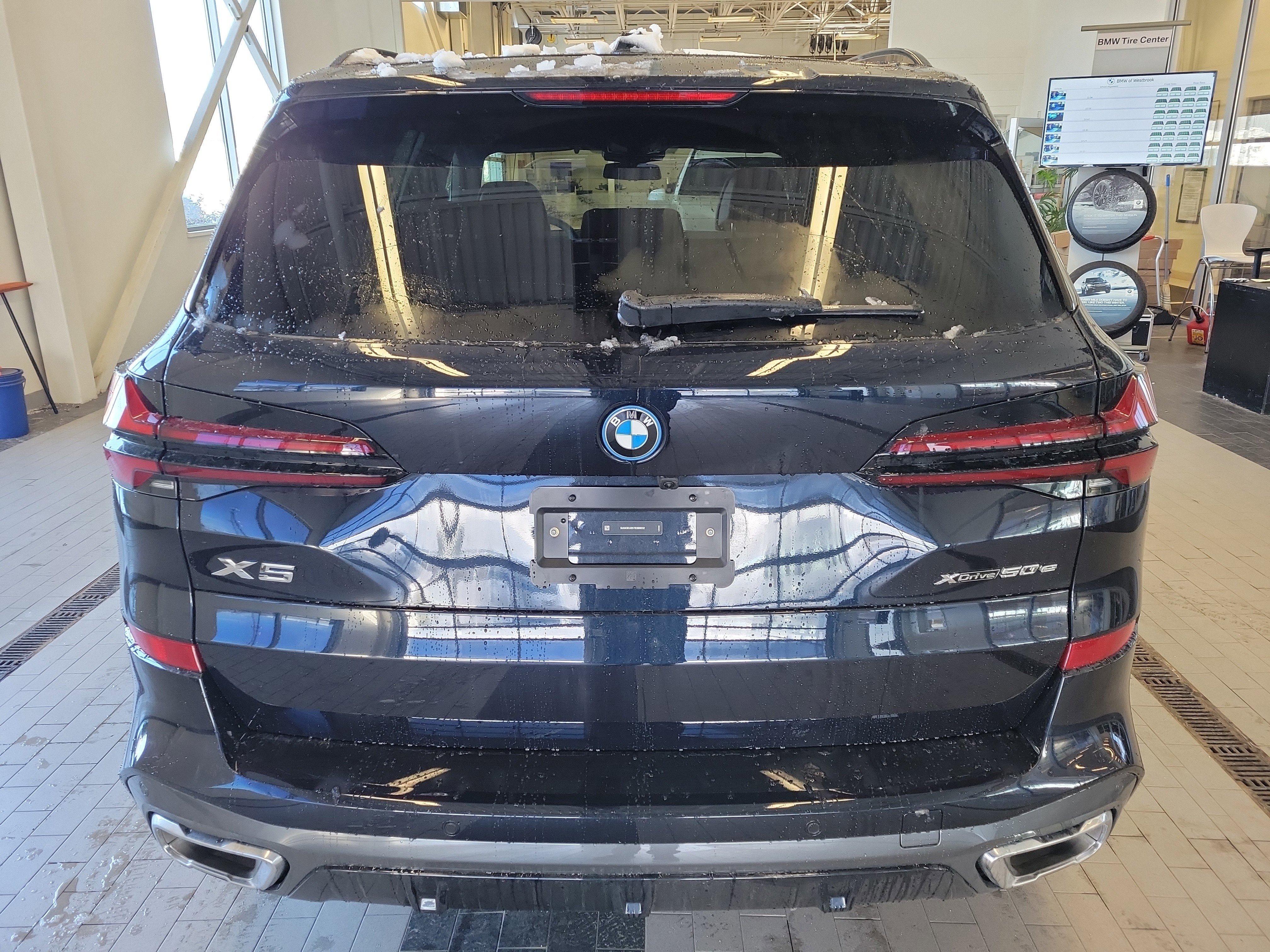 New 2026 BMW X5 xDrive50e AWD/4WD image 6