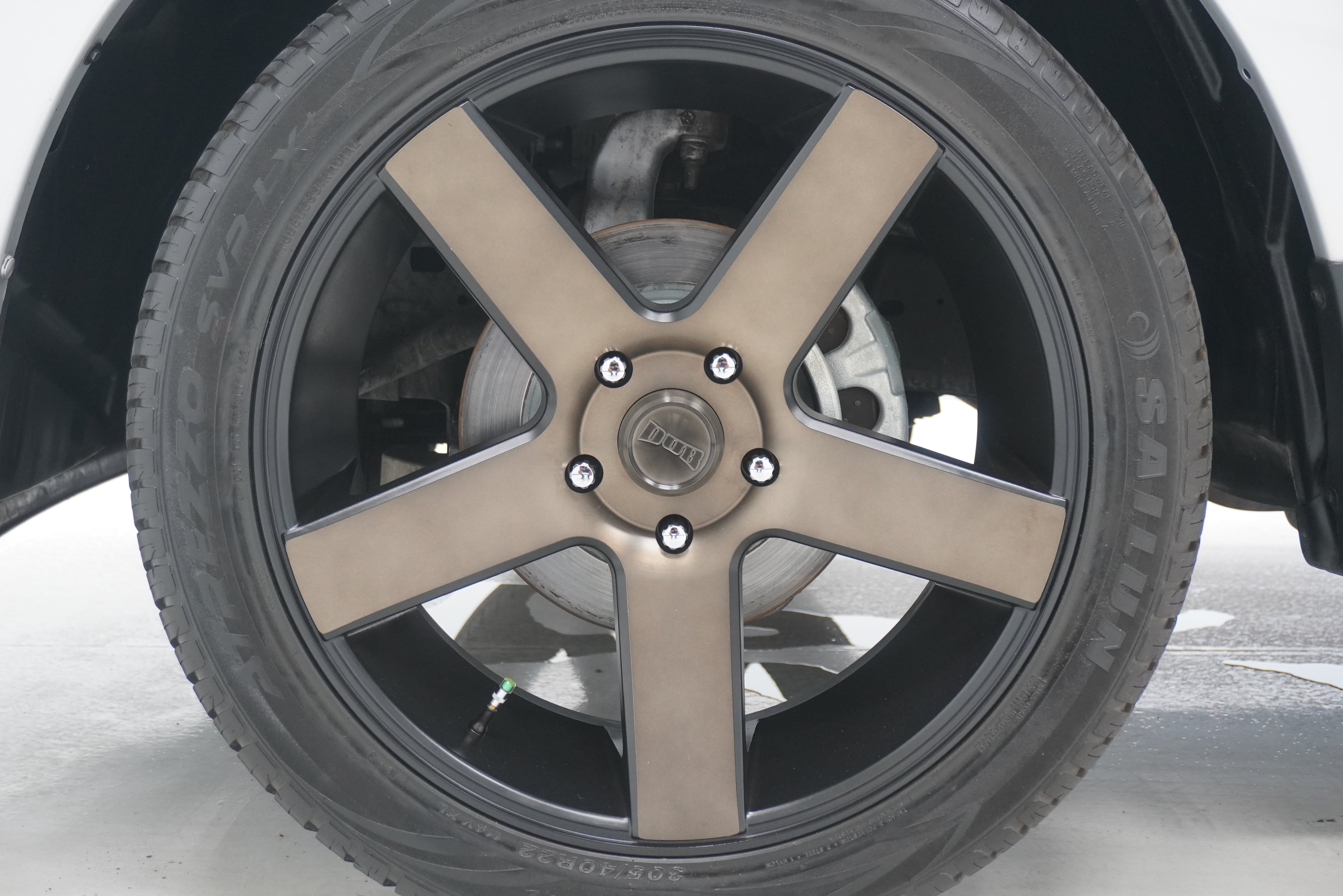 Used 2017 RAM 1500 Express RWD image 20