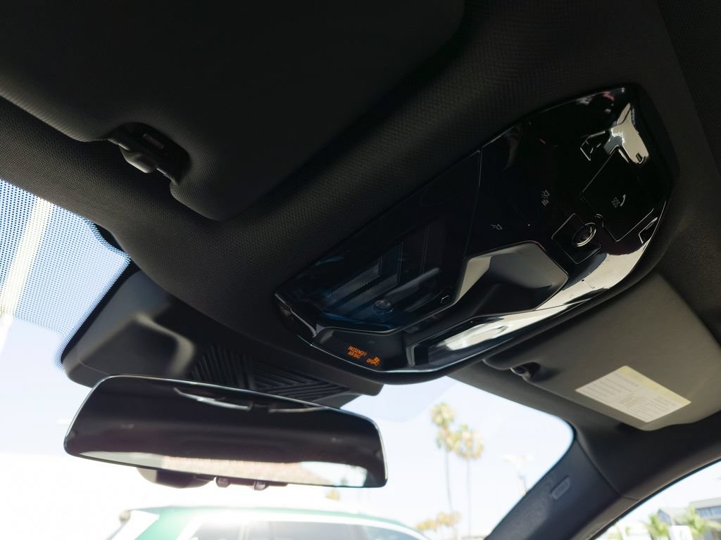 Used 2026 BMW i5 eDrive40 RWD image 14