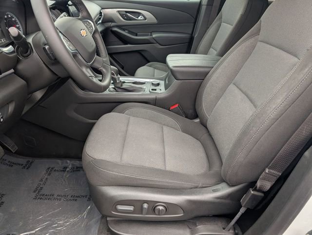 Used 2023 Chevrolet Traverse LT image 13