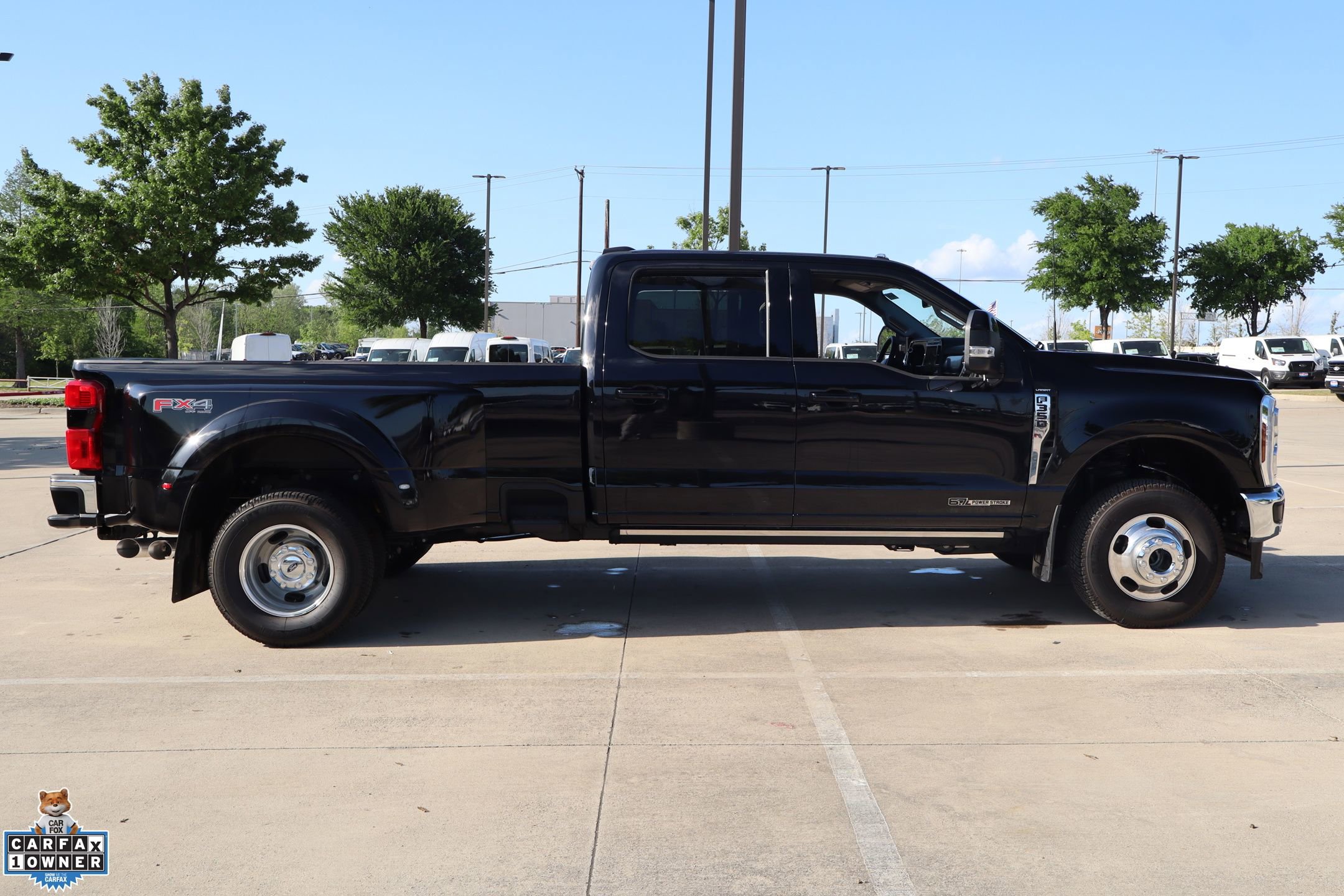 Used 2026 Ford F350 Lariat w/ Lariat Ultimate Package image 2