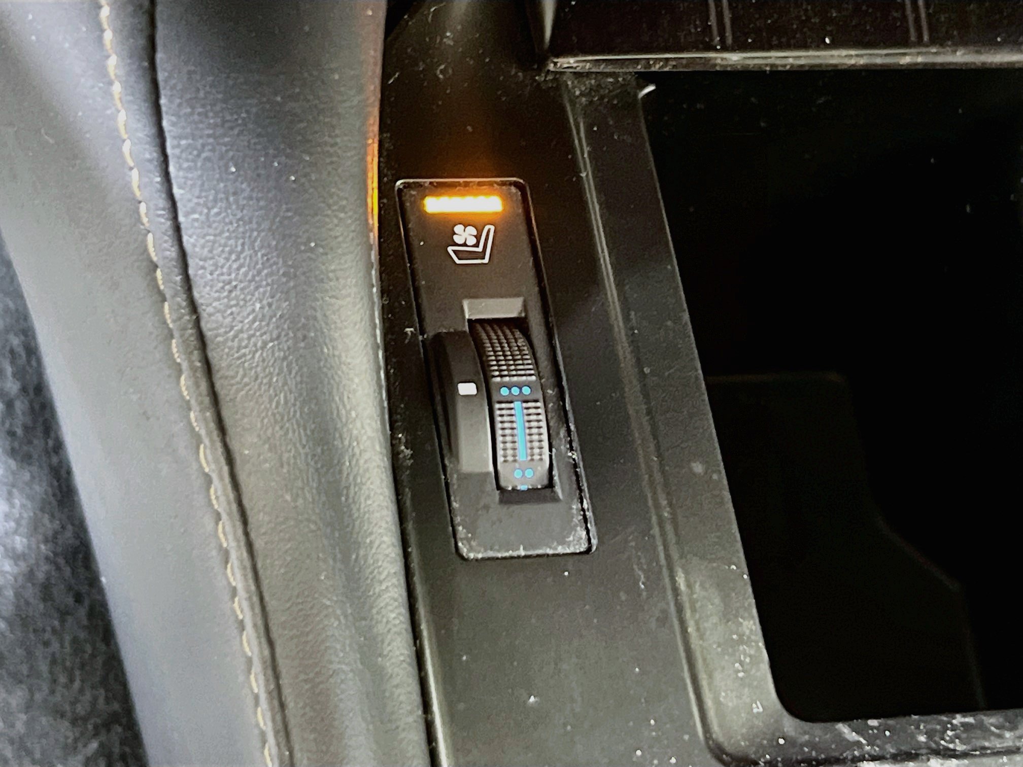Used 2023 Lexus GX 460 Premium w/ Premium Package AWD/4WD image 20