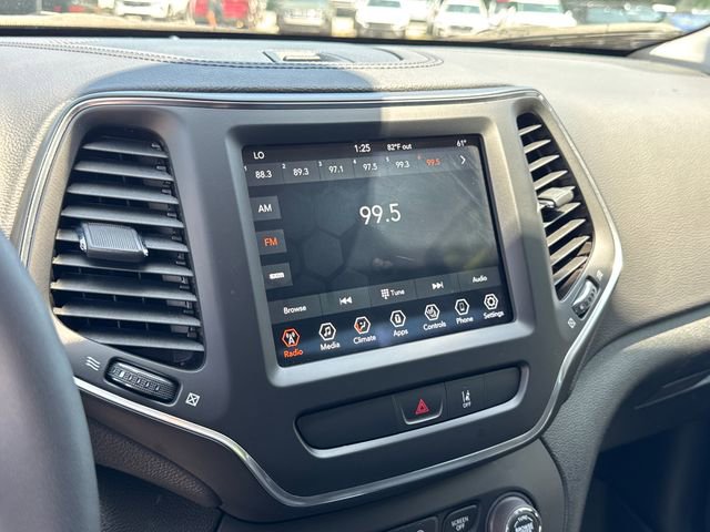 Used 2022 Jeep Cherokee Latitude Lux w/ Sun & Sound Group AWD/4WD image 20