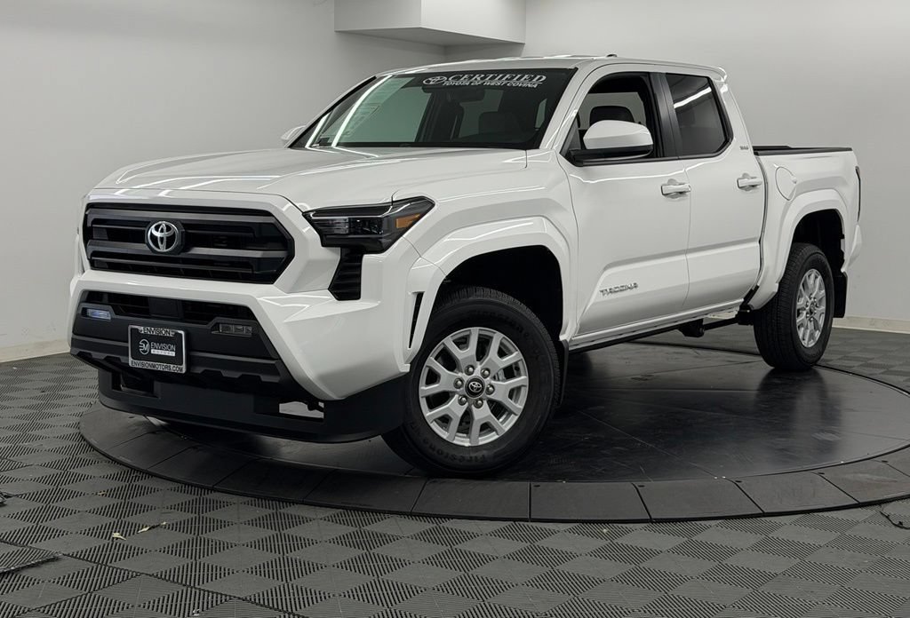 Certified 2026 Toyota Tacoma SR5 AWD/4WD image 3
