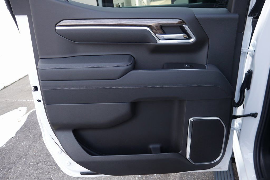 New 2026 Chevrolet Silverado 1500 LT w/ Protection Package image 30