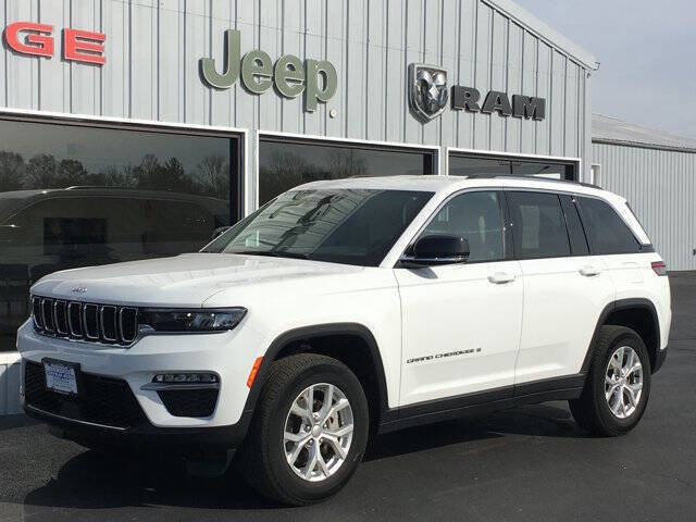 Used 2023 Jeep Grand Cherokee Limited AWD/4WD image 7
