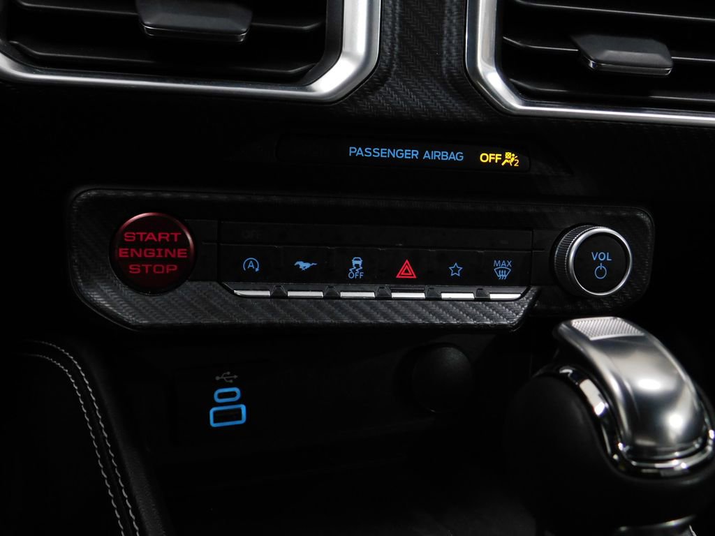 Used 2025 Ford Mustang GT Premium RWD image 61