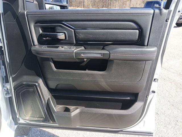 Used 2023 RAM 3500 Limited AWD/4WD image 36