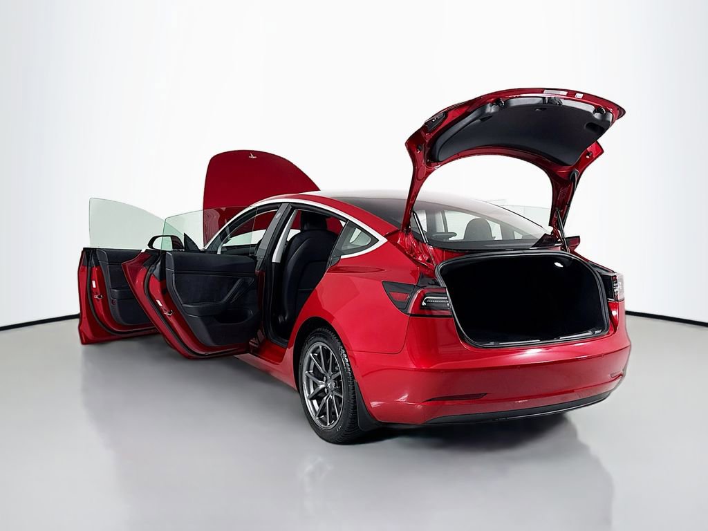 Used 2018 Tesla Model 3 Long Range image 31