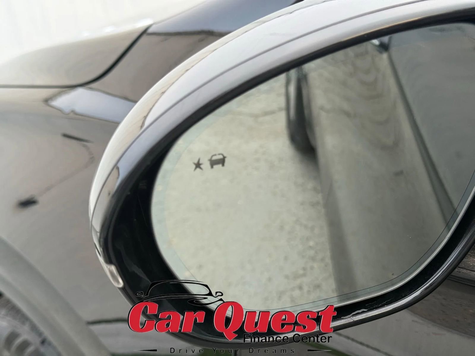 Used 2019 Buick Envision Essence image 36