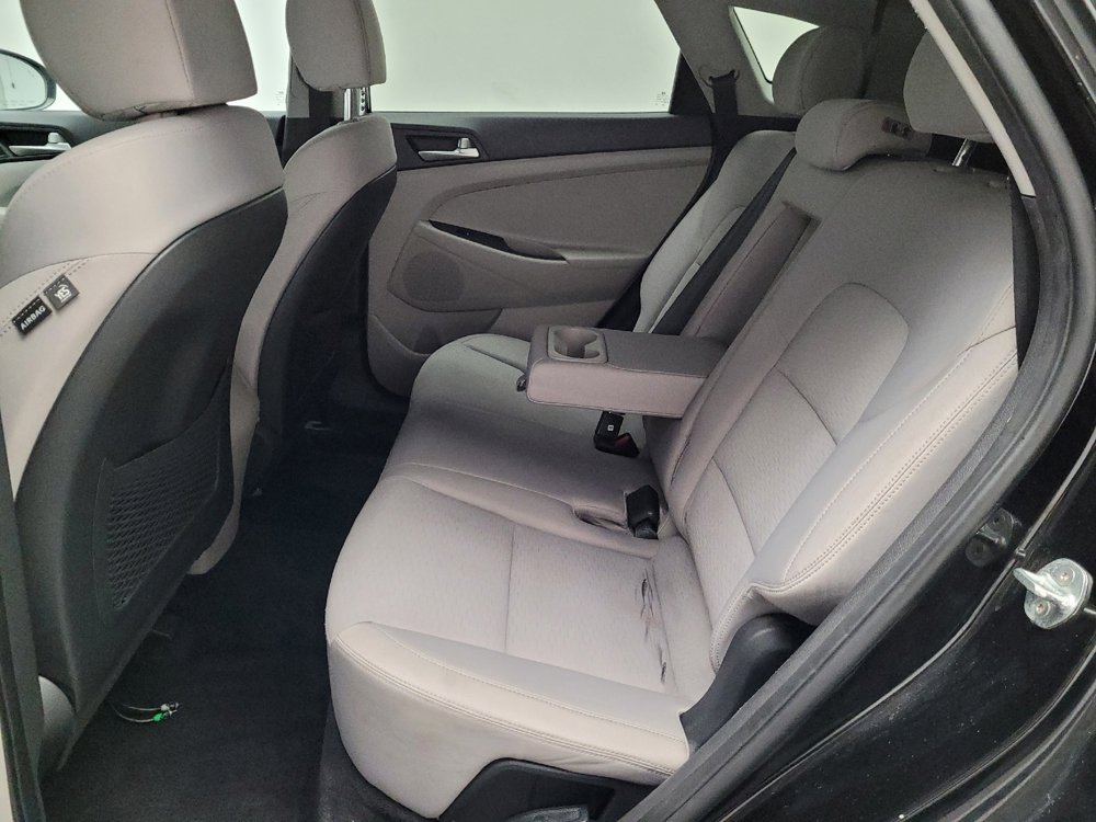 Used 2021 Hyundai Tucson Value w/ Cargo Package image 18