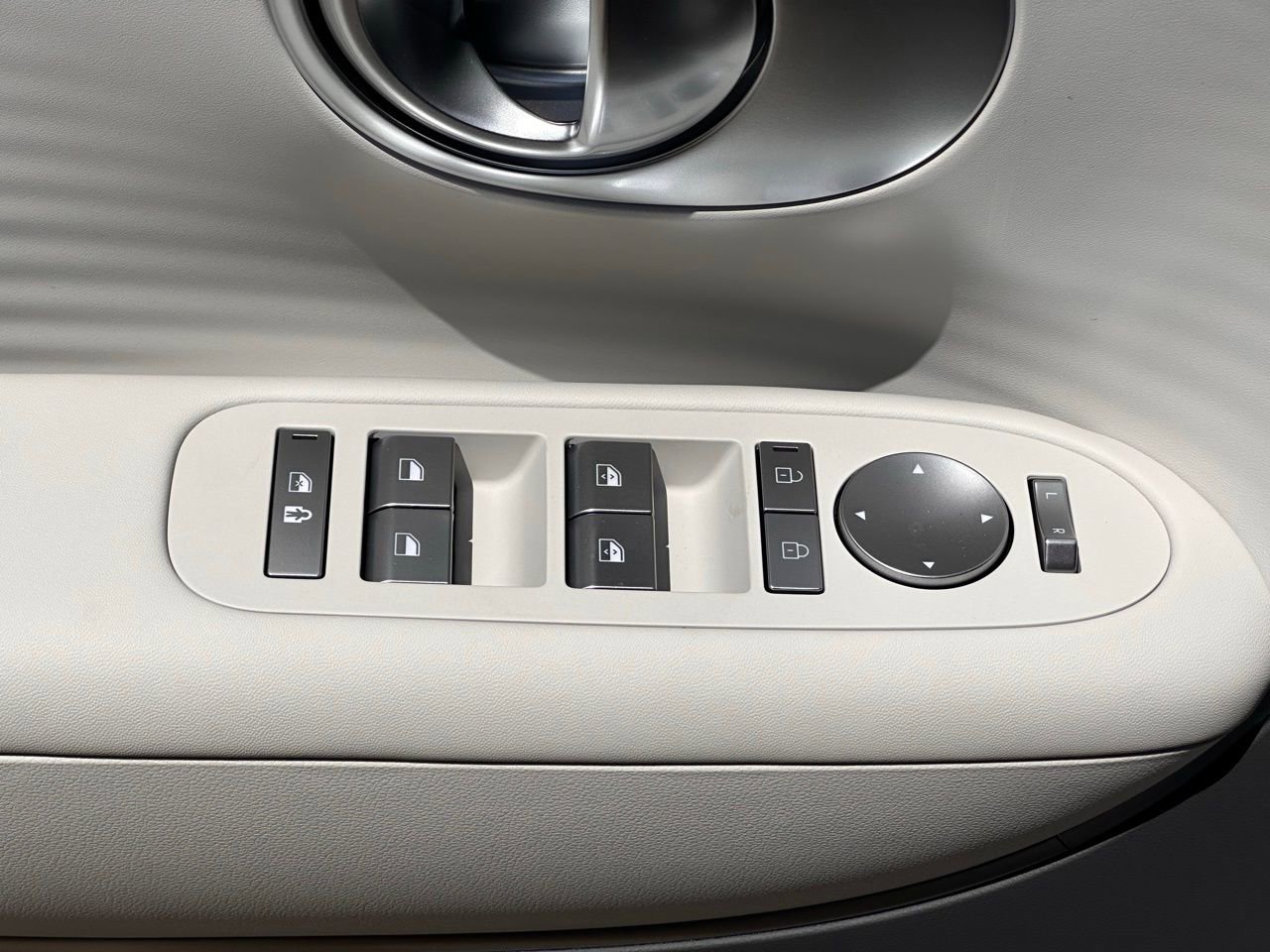 New 2026 Hyundai Ioniq 9 S image 28