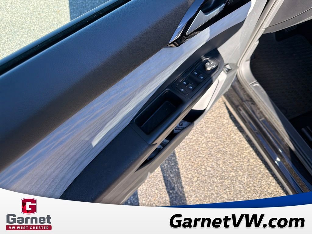 Used 2023 Volkswagen Taos S image 12