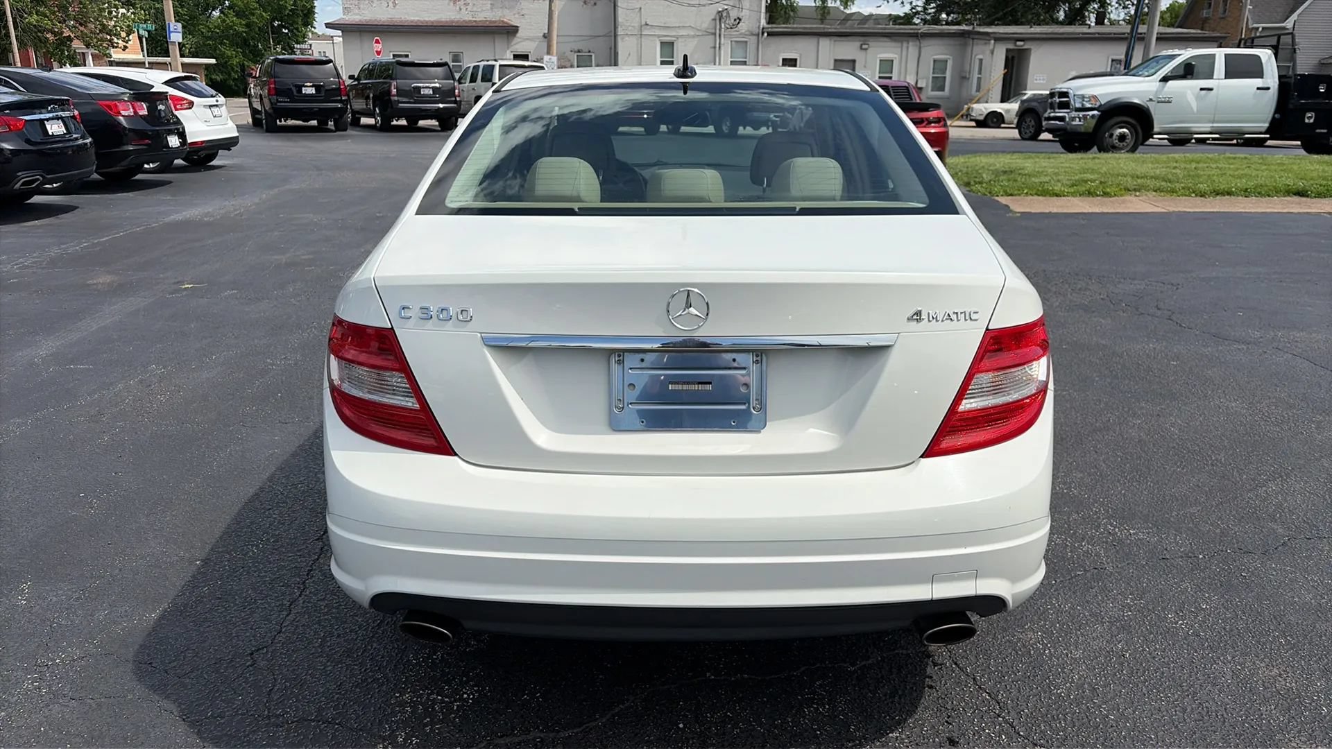 Used 2010 Mercedes-Benz C 300 4MATIC Sedan image 6