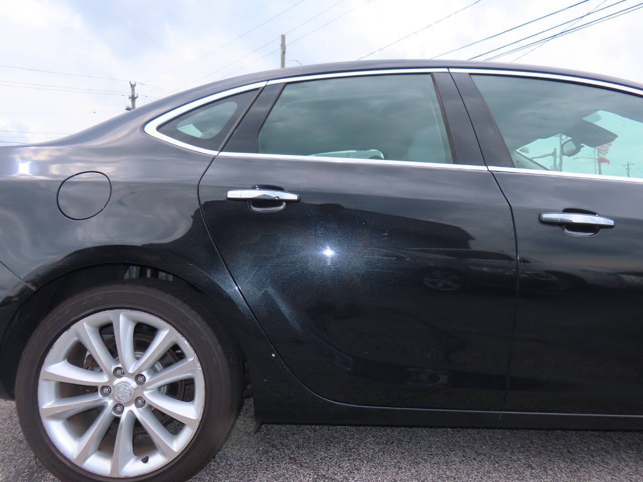 Used 2013 Buick Verano FWD image 20